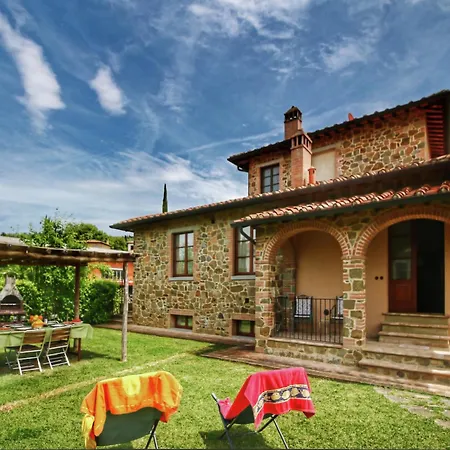 Luxurious Apartment In Lucignano With Views Exterior photo