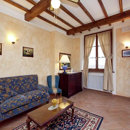 Luxurious Apartment In Lucignano With Views Exterior photo