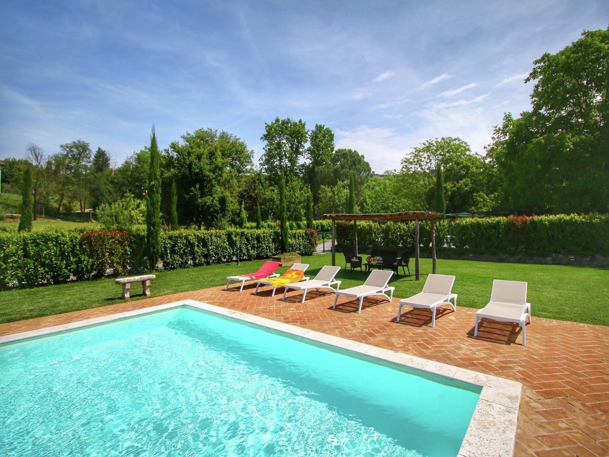 Luxurious In With Views * Lucignano