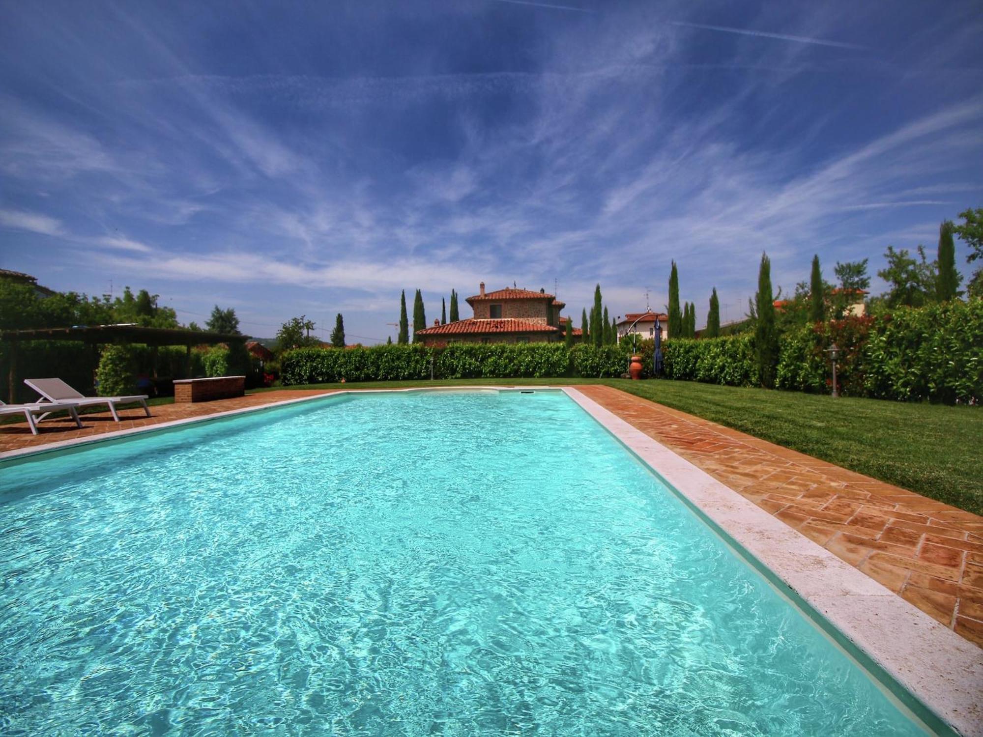 Luxurious In With Views