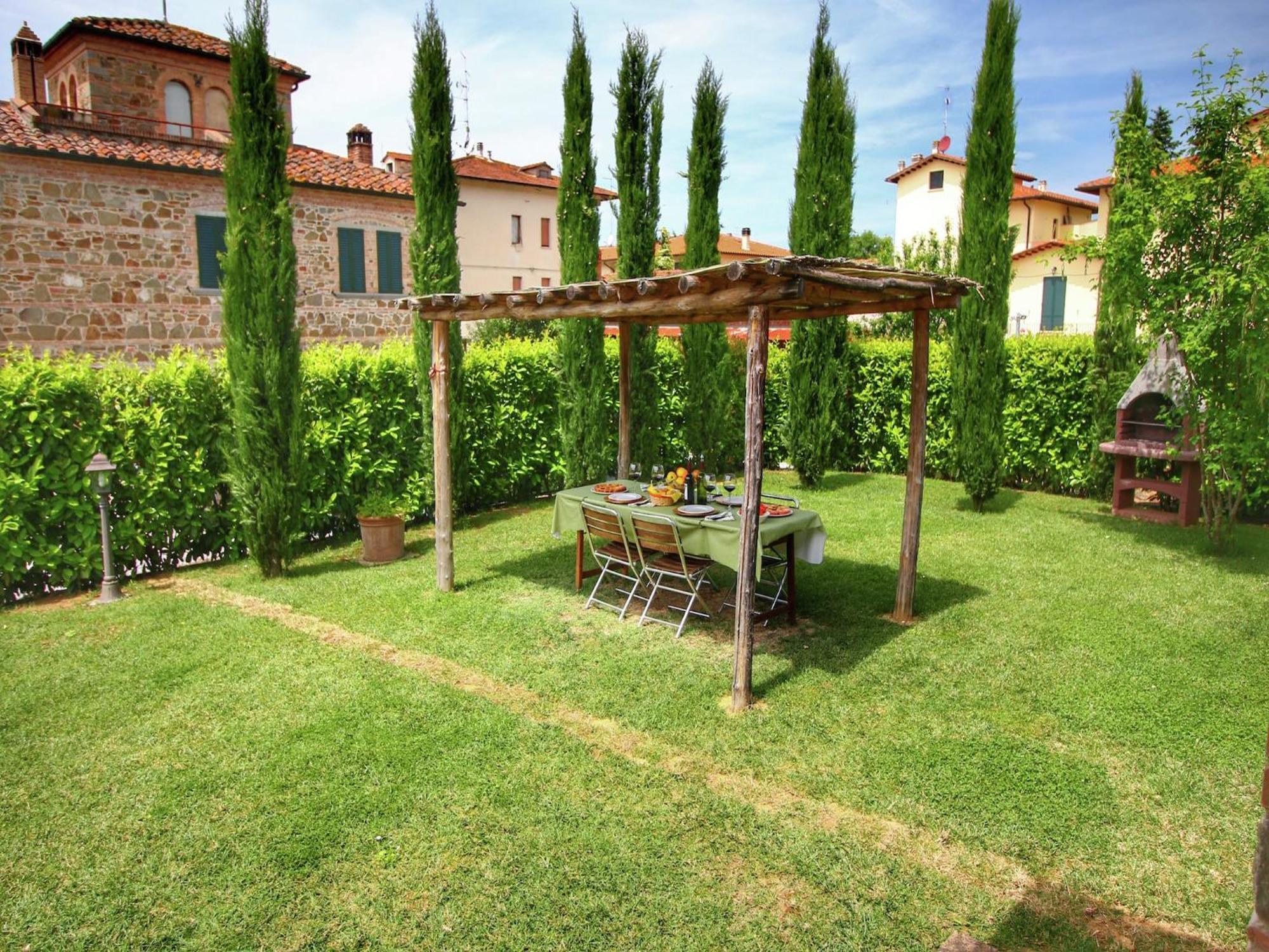 Holiday home Luxurious In With Views Lucignano
