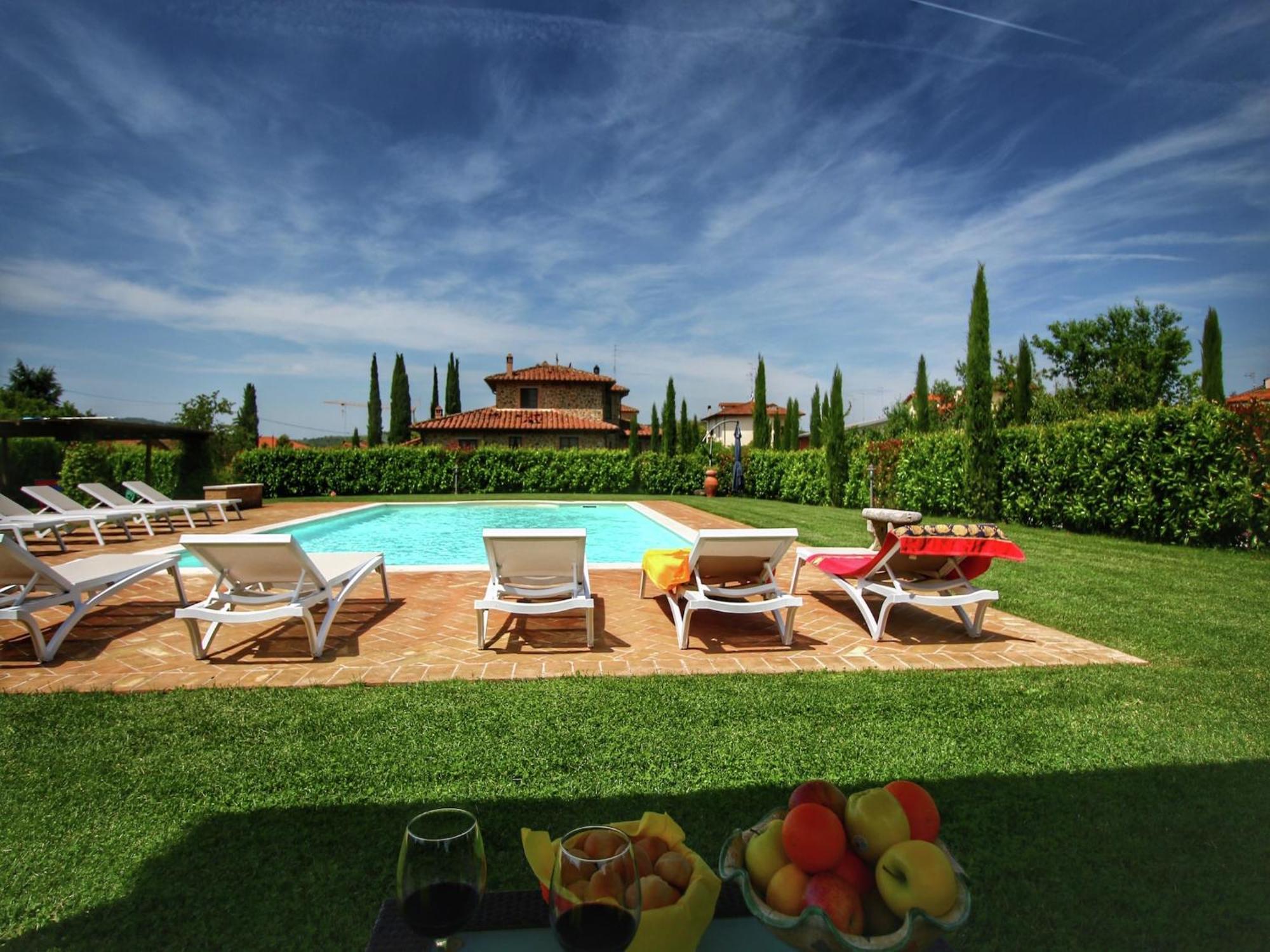 Luxurious In With Views Holiday home Lucignano