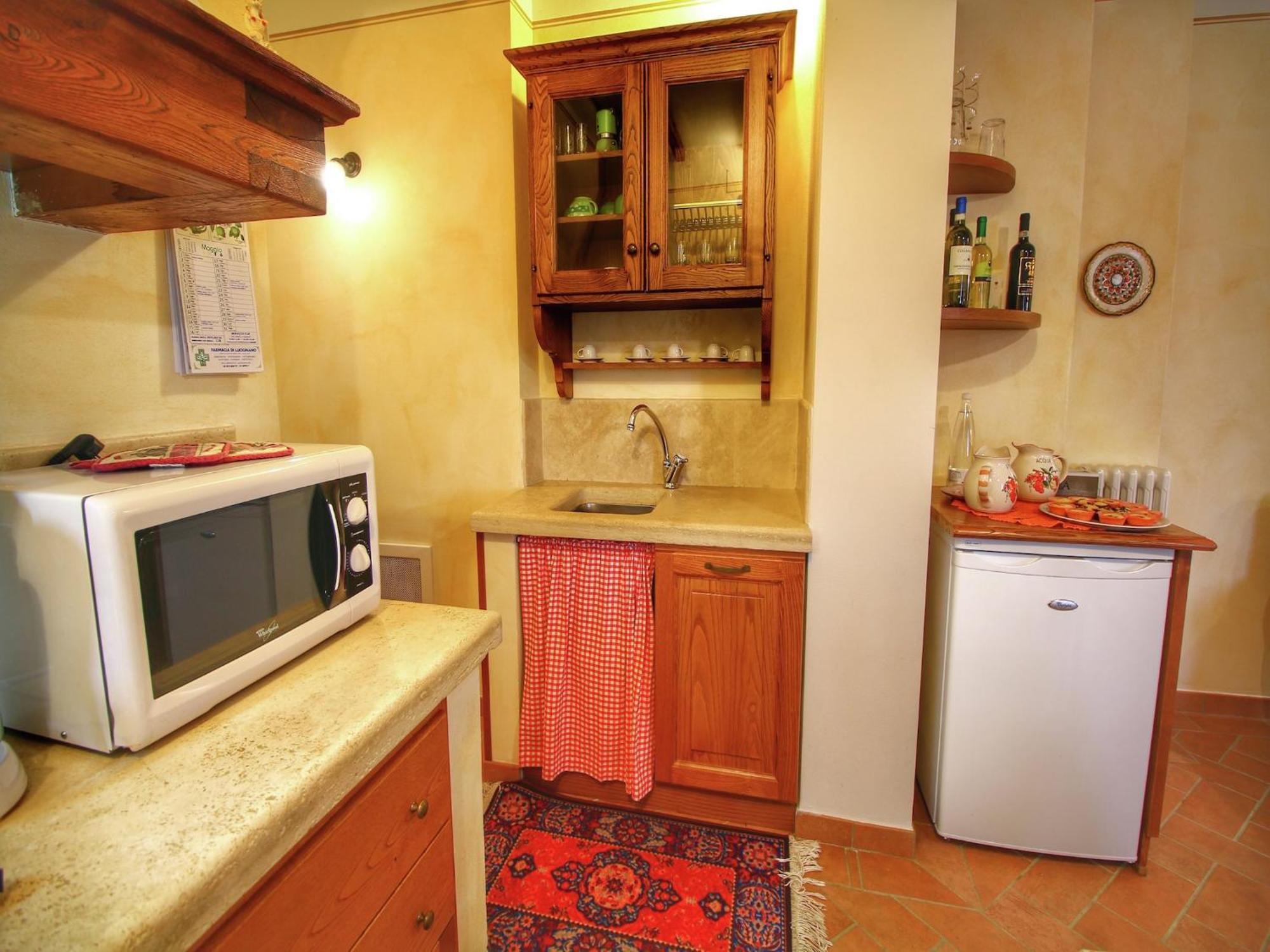 Holiday home Luxurious In With Views Lucignano