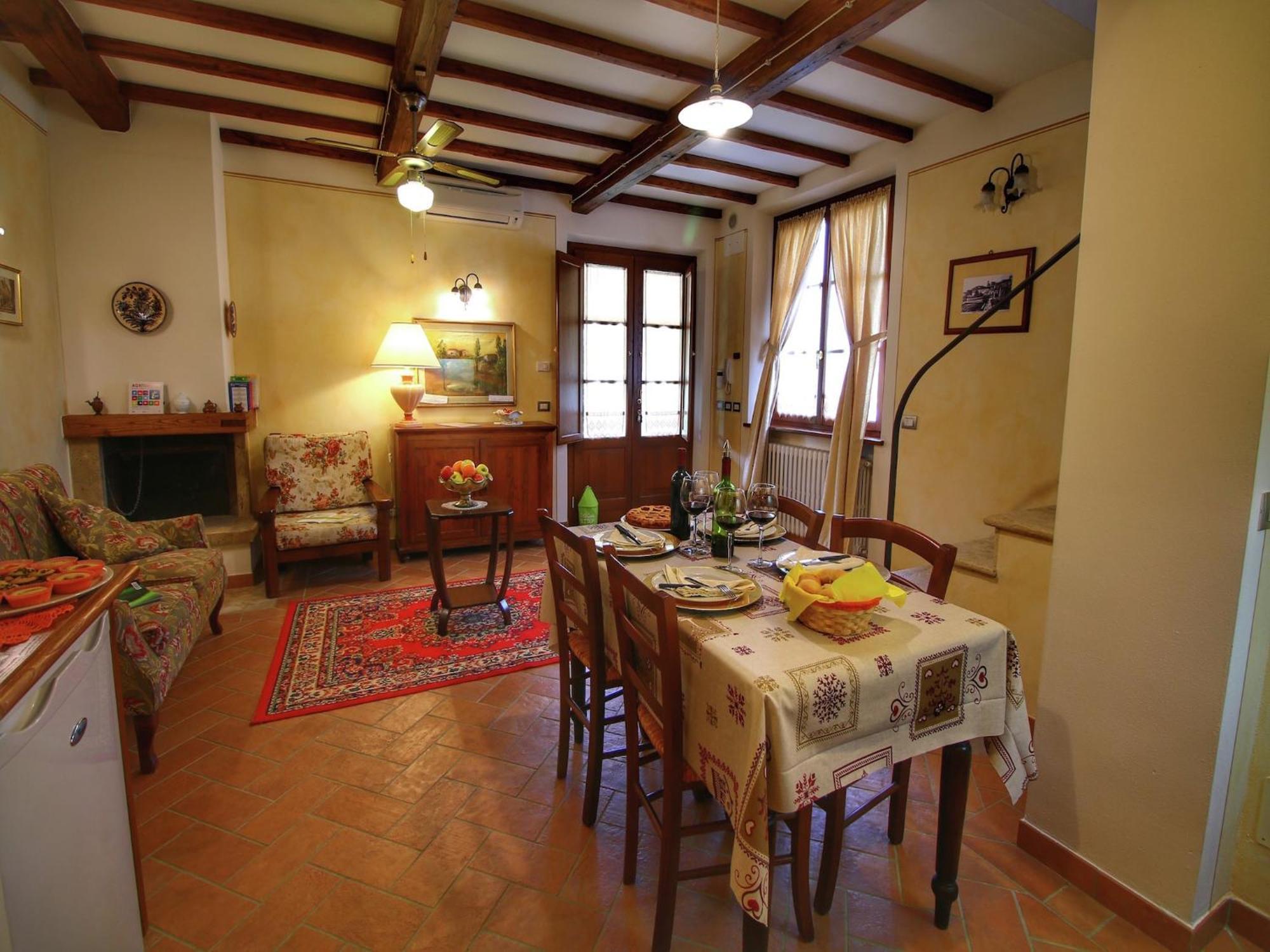 Luxurious In With Views * Lucignano